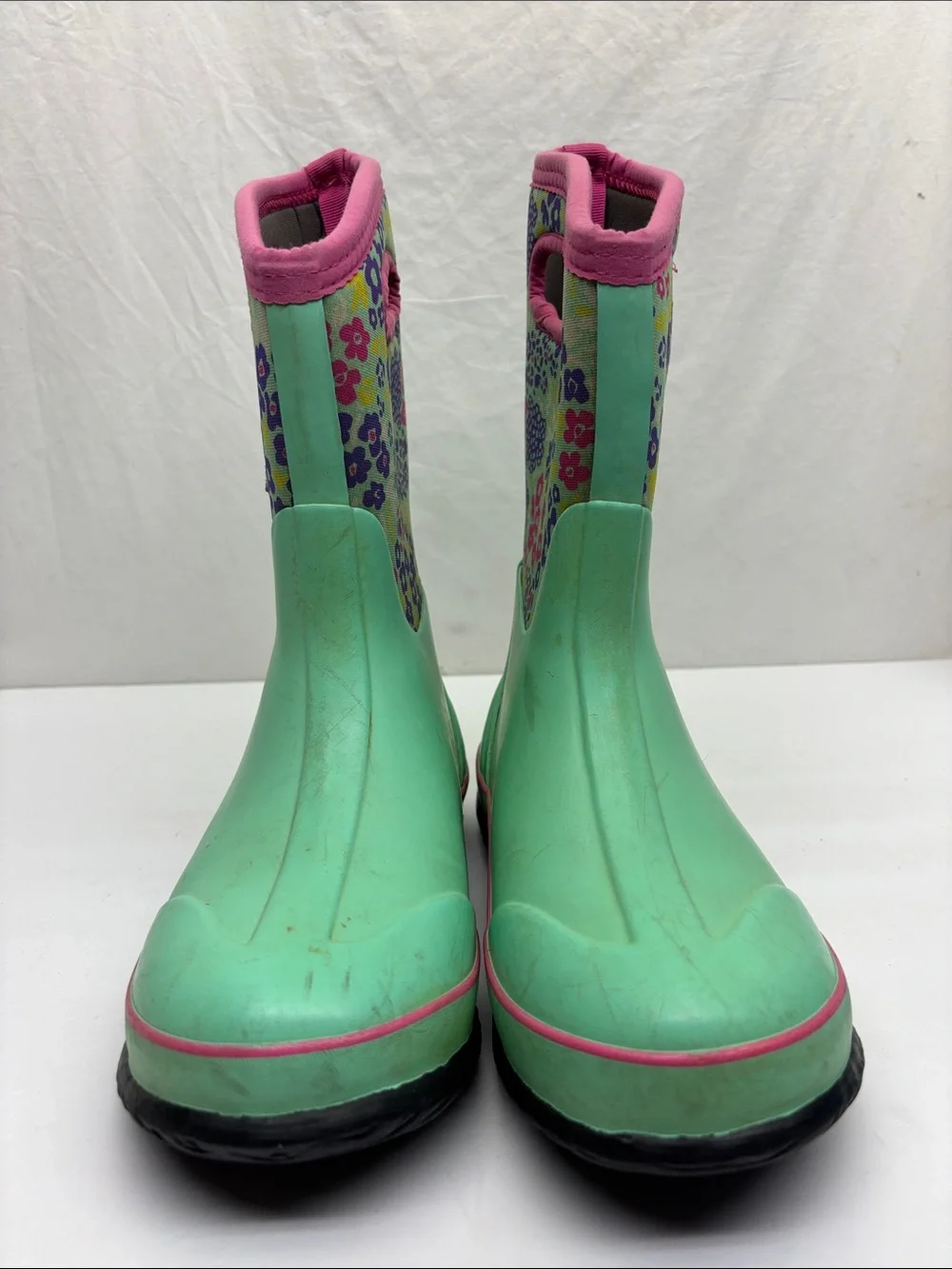 Bogs Classic size 5 big girl, box 3 (BA)